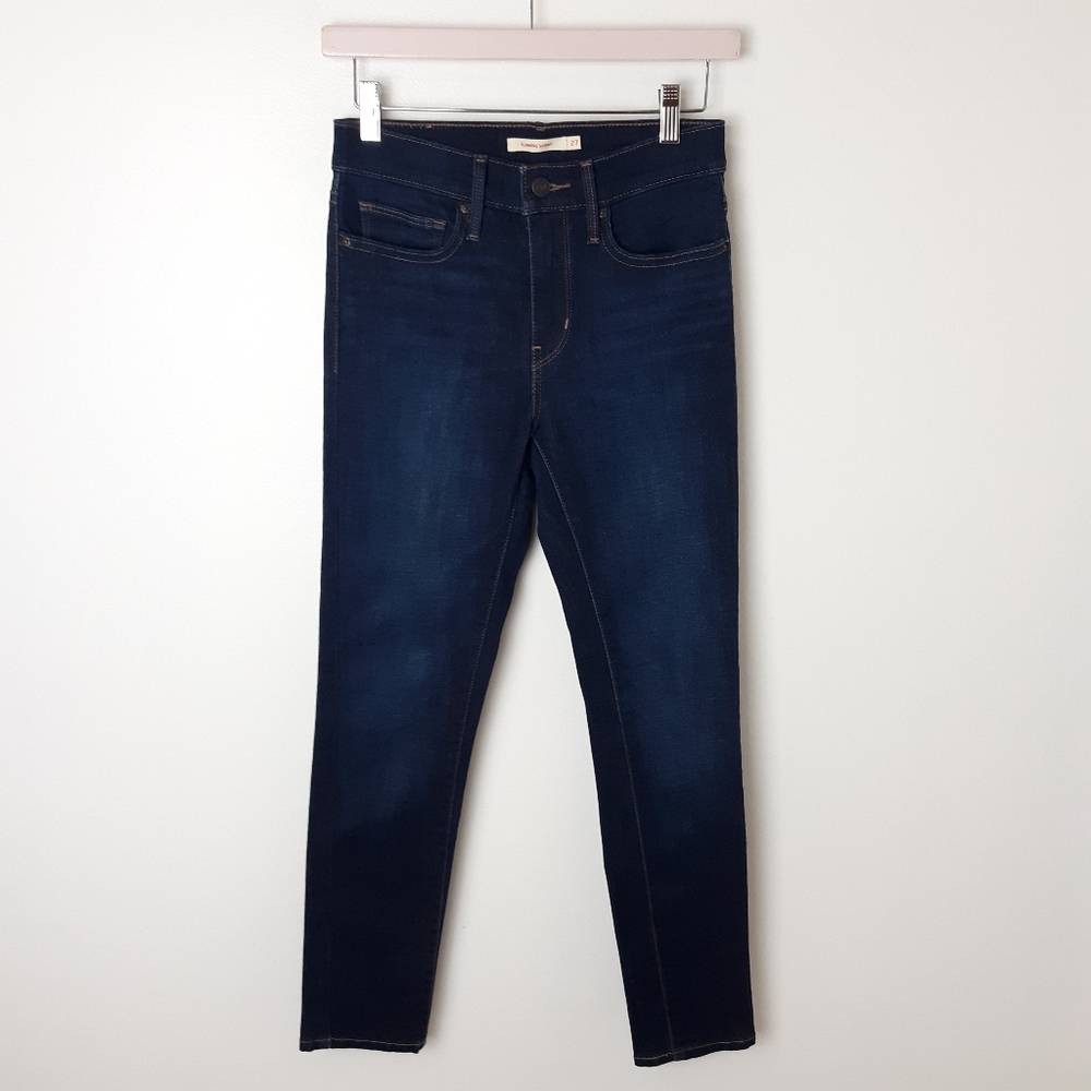 Levi's Slimming Skinny Jeans Dark Wash Short W27 L28